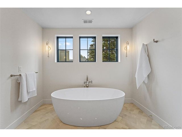 354 Cherry St, Denver, CO 80220