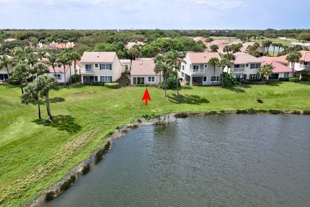 1743 Victoria Circle, Vero Beach, FL 32967