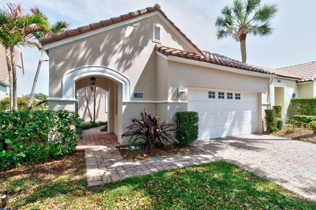 1743 Victoria Circle, Vero Beach, FL 32967