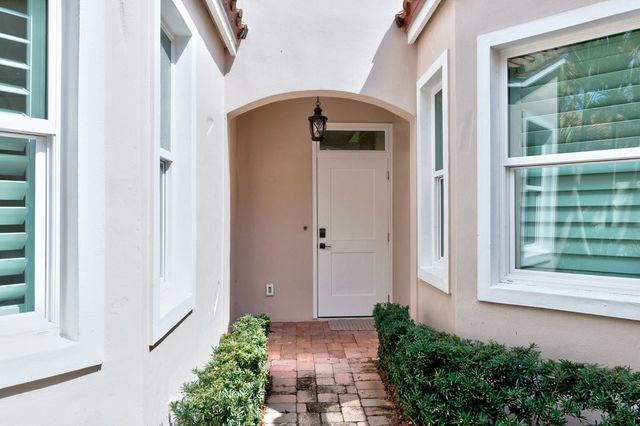 1743 Victoria Circle, Vero Beach, FL 32967