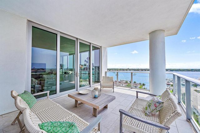 3 Water Club Way 1002, North Palm Beach, FL 33408