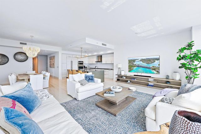 3 Water Club Way 1002, North Palm Beach, FL 33408