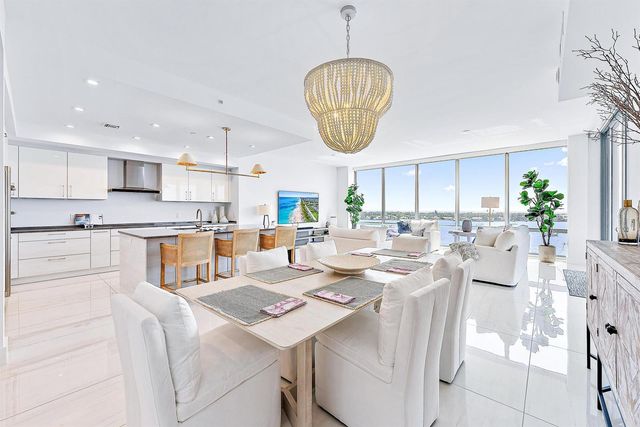 3 Water Club Way 1002, North Palm Beach, FL 33408