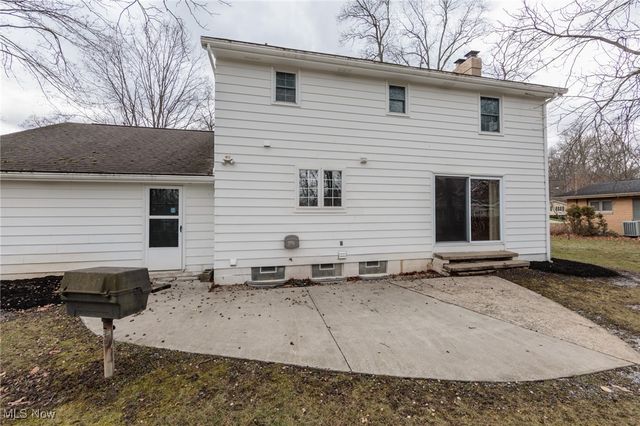 749 Lindenwood Lane, Medina, OH 44256