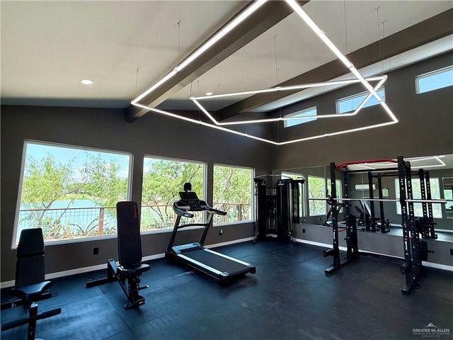 4013 Peach Lane A, Weslaco, TX 78596