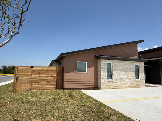 4013 Peach Lane A, Weslaco, TX 78596