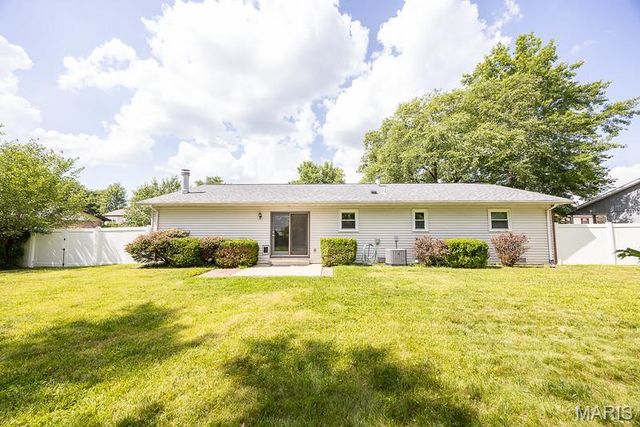 119 White Pine Avenue, O'fallon, IL 62269