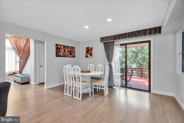 4 JOHNSON LN, Voorhees, NJ 08043