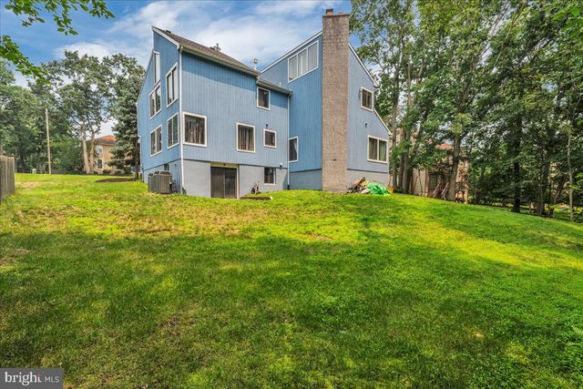 4 JOHNSON LN, Voorhees, NJ 08043