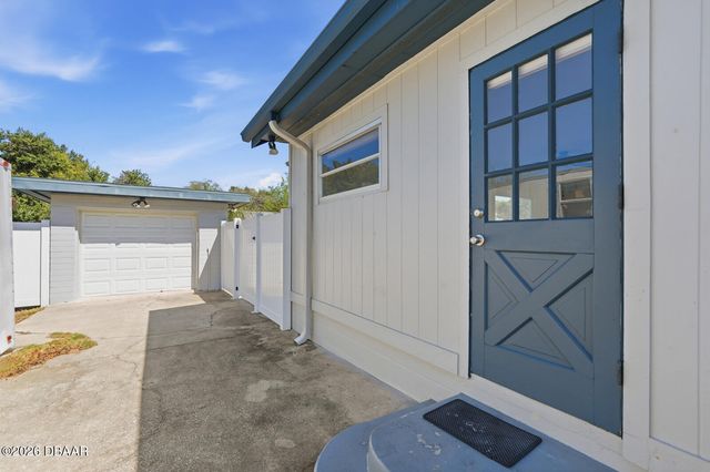 231 N Ridgewood Avenue, Ormond Beach, FL 32174