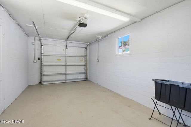 231 N Ridgewood Avenue, Ormond Beach, FL 32174