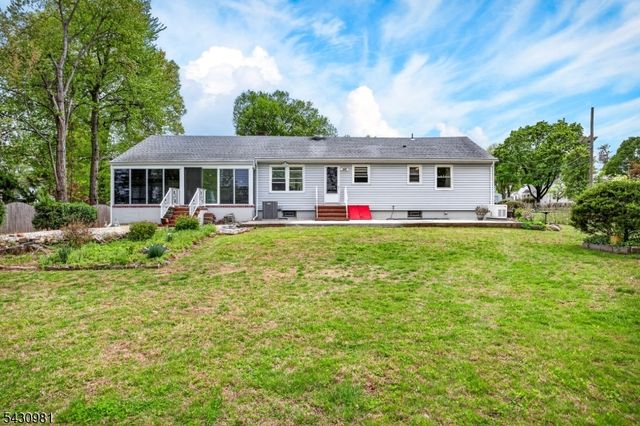 40 Grove St, Piscataway Twp., NJ 08854