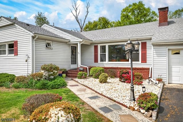 40 Grove St, Piscataway Twp., NJ 08854