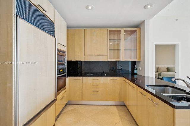 6799 Collins Ave 401, Miami Beach, FL 33141