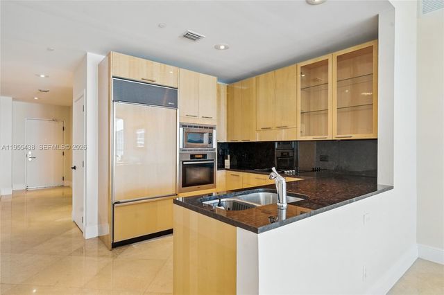 6799 Collins Ave 401, Miami Beach, FL 33141