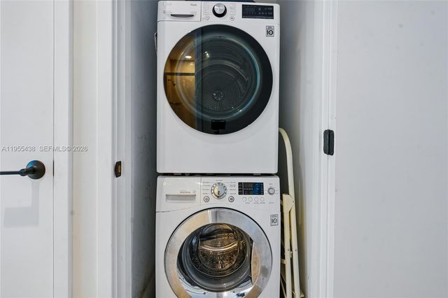 6799 Collins Ave 401, Miami Beach, FL 33141