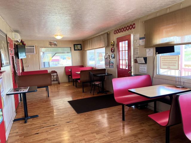 740 N Main Street, Jamestown, KY 42629