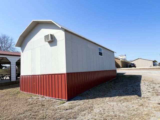 740 N Main Street, Jamestown, KY 42629