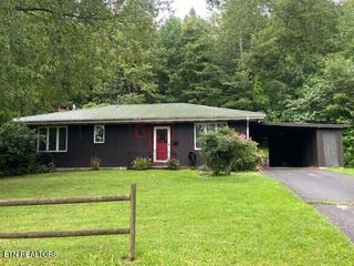 445 Yonside Drive, Sparta, TN 38583