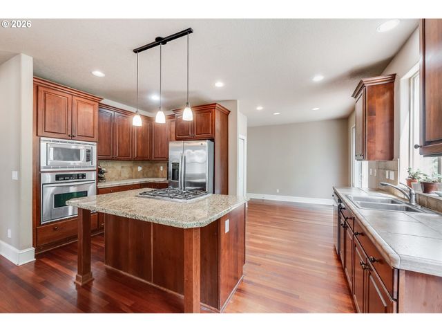 17410 Sw 135TH Pl, Portland, OR 97224