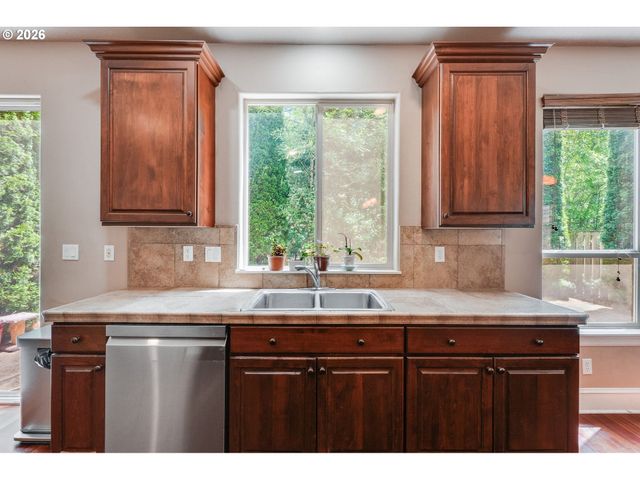 17410 Sw 135TH Pl, Portland, OR 97224