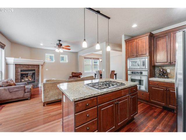 17410 Sw 135TH Pl, Portland, OR 97224