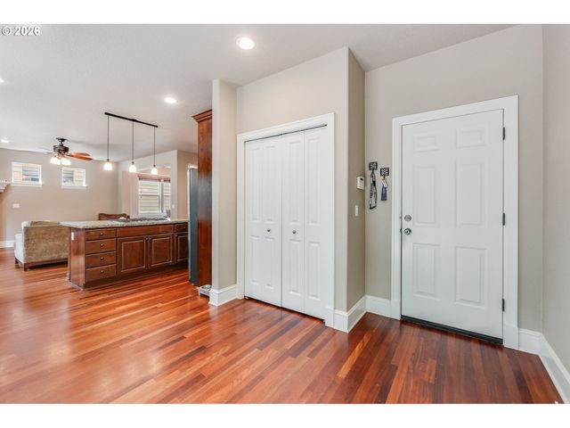 17410 Sw 135TH Pl, Portland, OR 97224