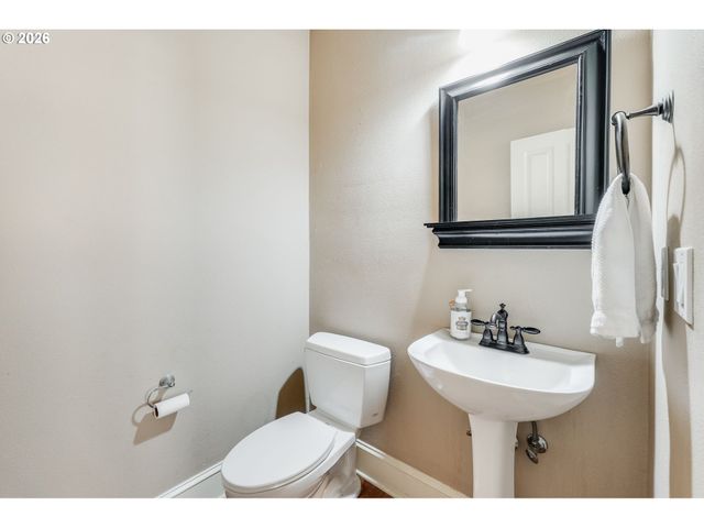 17410 Sw 135TH Pl, Portland, OR 97224