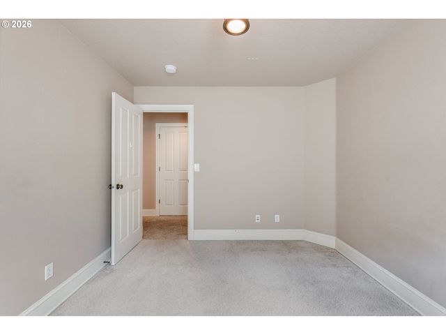 17410 Sw 135TH Pl, Portland, OR 97224