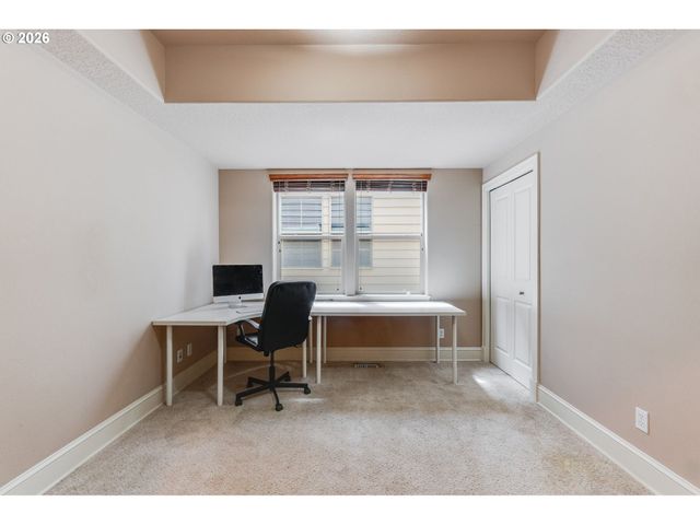 17410 Sw 135TH Pl, Portland, OR 97224