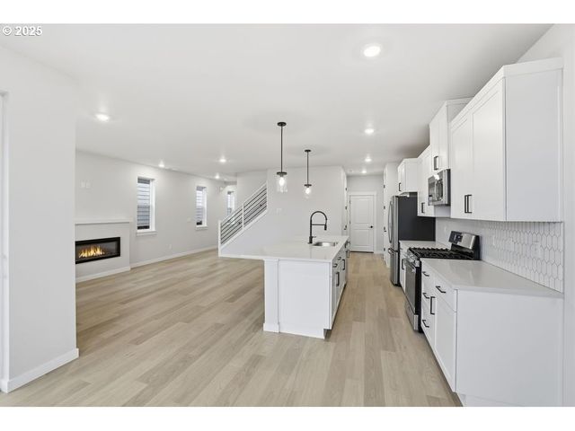 3736 Sw 38TH St, Gresham, OR 97080