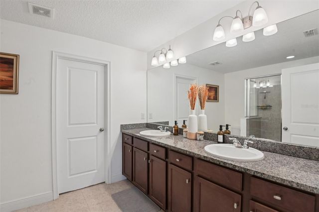 14217 PONDHAWK LANE, Tampa, FL 33625