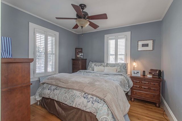 854 Brockton Ave, Abington, MA 02351