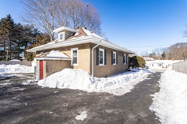 854 Brockton Ave, Abington, MA 02351