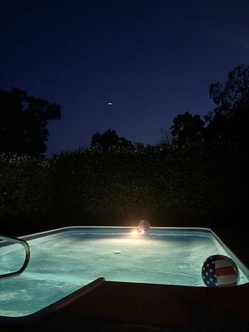 854 Brockton Ave, Abington, MA 02351