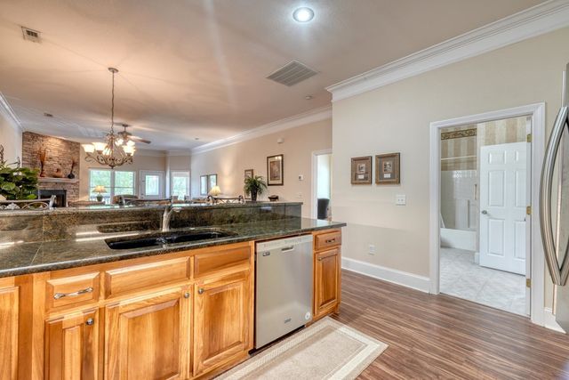 1647E Lakeview Drive, Young Harris, GA 30582