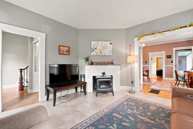 460 Main Street, Rumney, NH 03266
