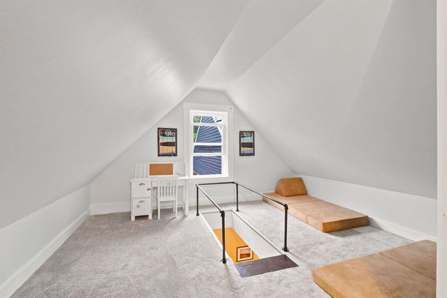 460 Main Street, Rumney, NH 03266