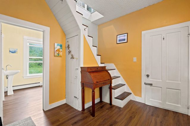 460 Main Street, Rumney, NH 03266