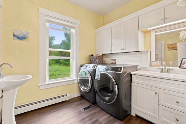 460 Main Street, Rumney, NH 03266
