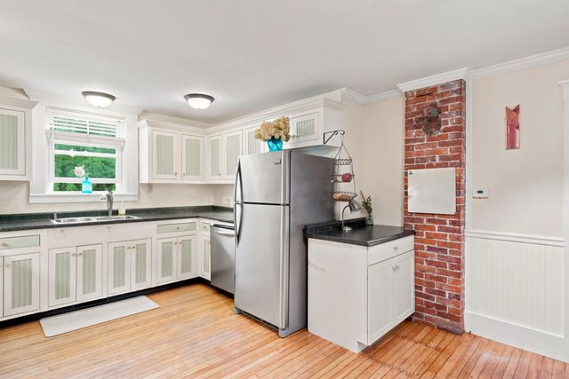 460 Main Street, Rumney, NH 03266