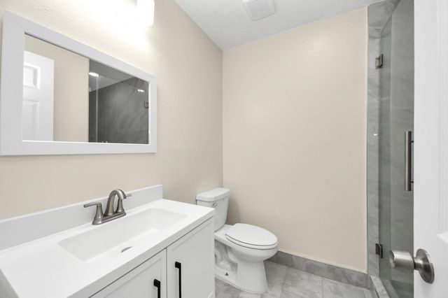 7066 Villa Street A, Houston, TX 77061