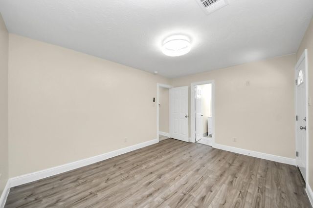 7066 Villa Street A, Houston, TX 77061