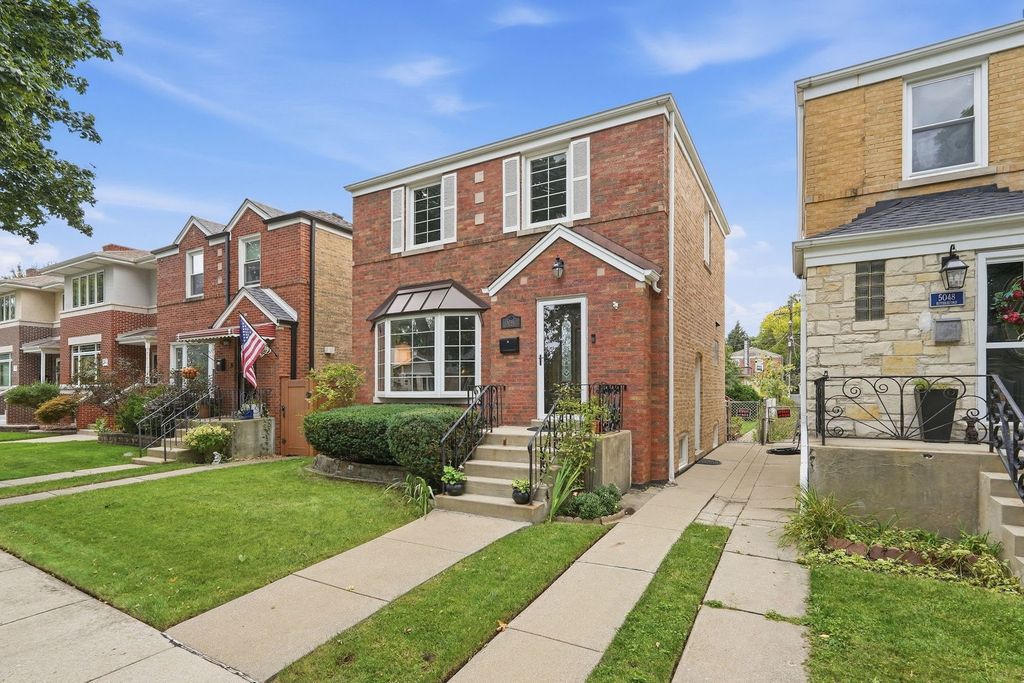 5046 N Rutherford Avenue, Chicago, IL 60656 — exterior