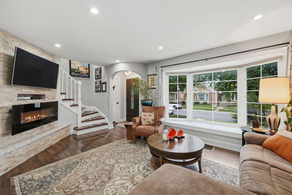 5046 N Rutherford Avenue, Chicago, IL 60656 — photo 5