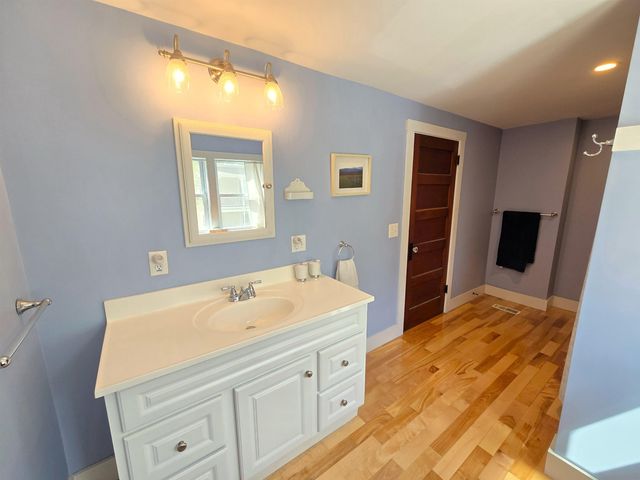 25 Speno Court, Brattleboro, VT 05301