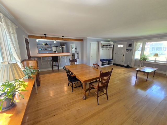 25 Speno Court, Brattleboro, VT 05301