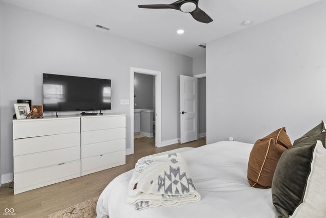 4302 Winthrop Avenue, Indianapolis, IN 46205