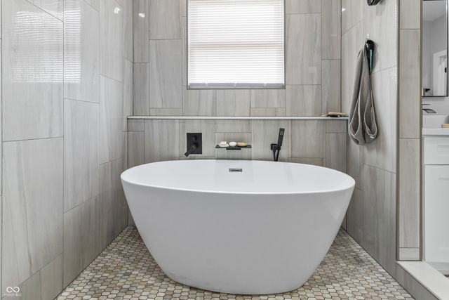 4302 Winthrop Avenue, Indianapolis, IN 46205