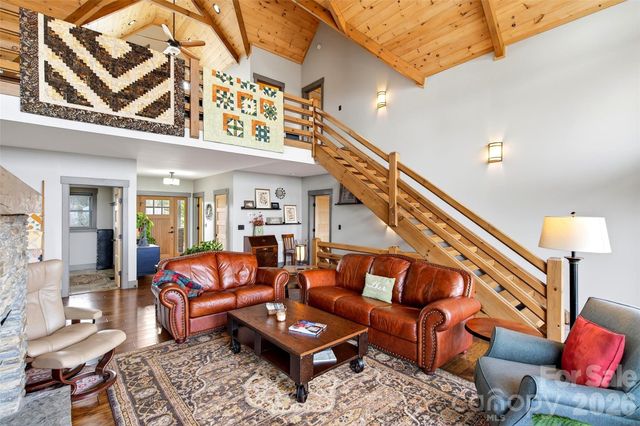 623 Mountain Vista Drive, Nebo, NC 28761